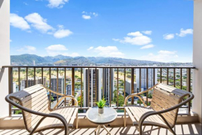 Stunning Mountain View Condo, Near Beach with Parking